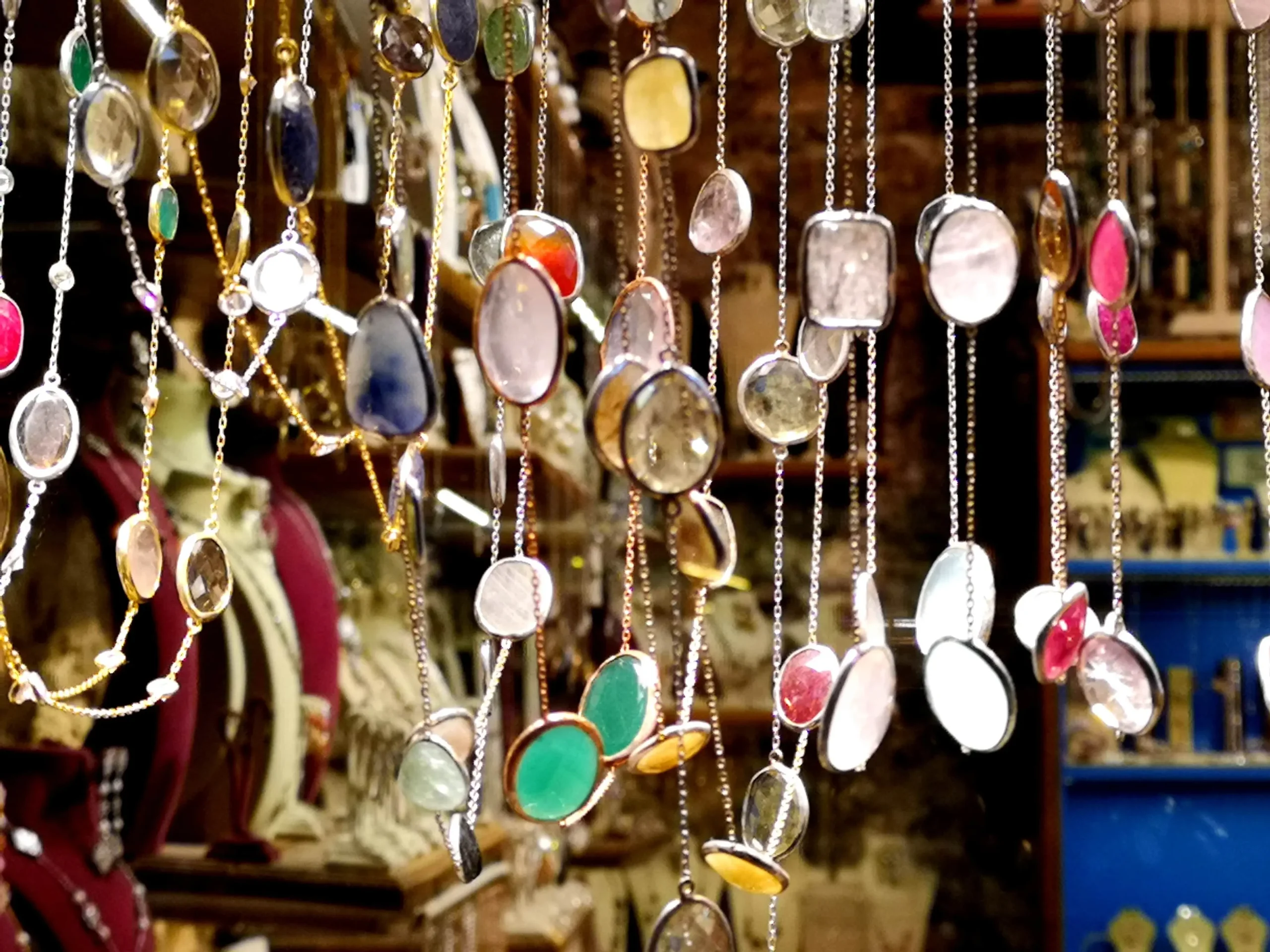 اسماء محلات اكسسوارات​