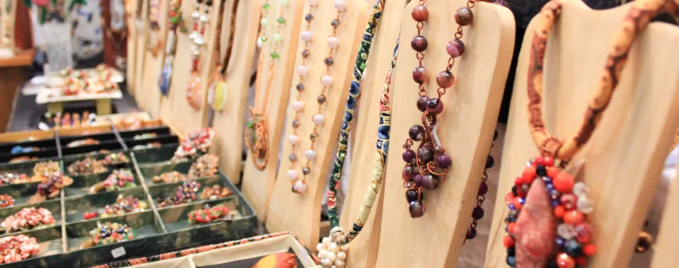 اسماء محلات اكسسوارات​